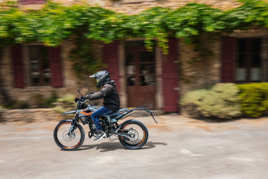 Scorpa 50cc : Racing vs Red-One — Les nouvelles SM-R et SM-RS